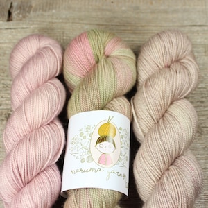Hand dyed sock yarn fingering weight yarn Super wash merino yarn Art yarn Sheila socks