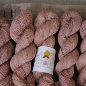 Maruma HDY Merino Linen single yarn fingering weight Hand dyed Superwash yarn