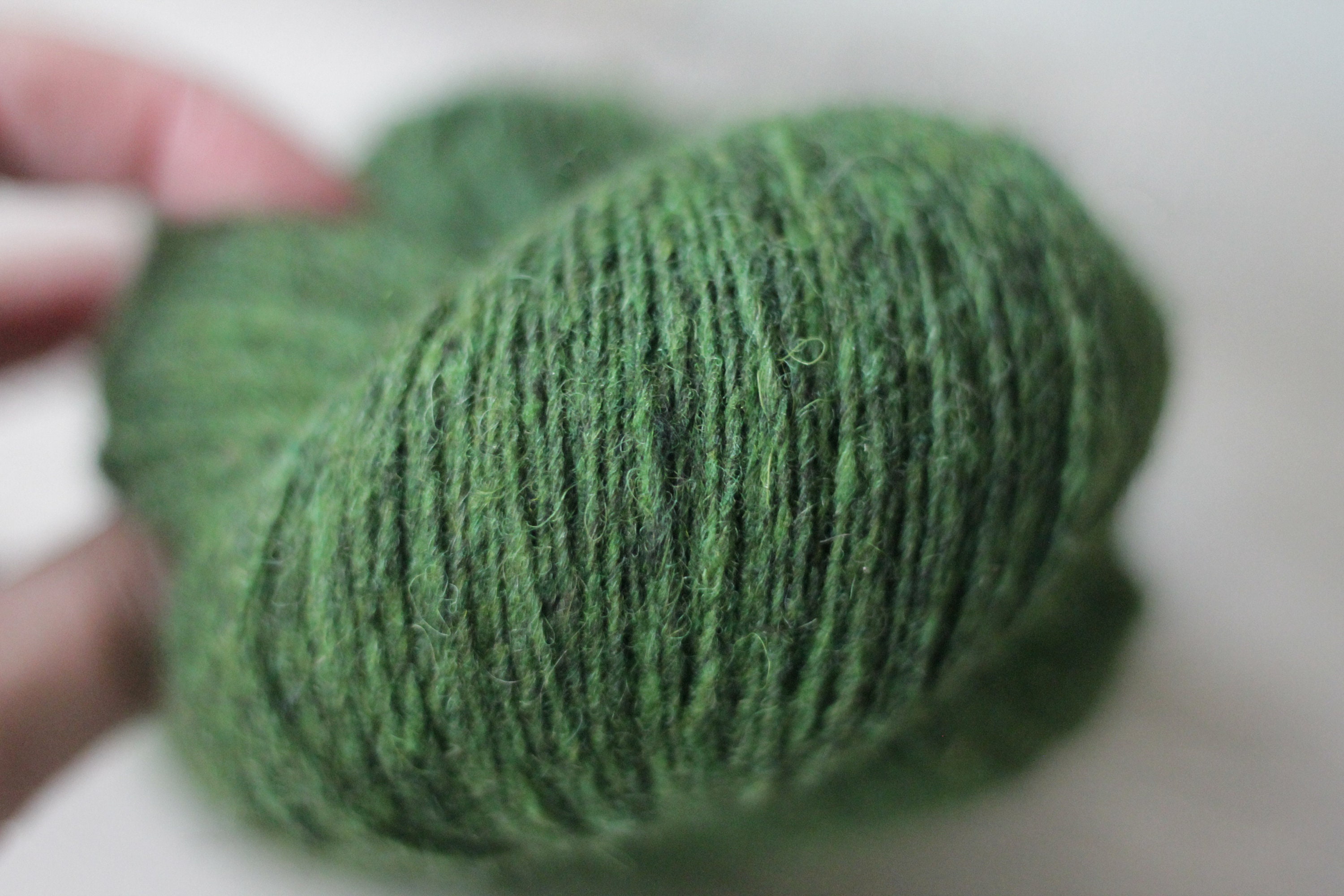 Olive Yarn, Super Chunky Merino Wool Yarn, Green Yarn, Bulky Merino Yarn 