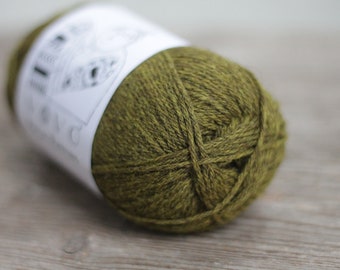 Retrosaria Rosa Pomar Mungo worsted weight yarn natural wool