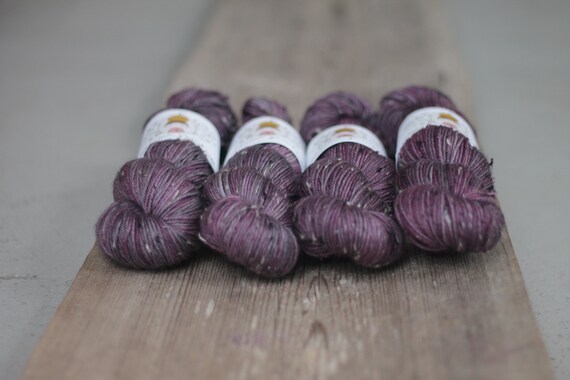 Hand dyed soft Donegal tweed yarn Fingering weight Art yarn OOAK Tweed yarn Merino wool Hand knitting yarn