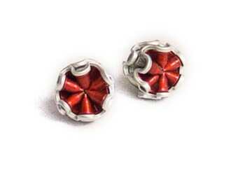 Stud earrings in an upcycled look made from coffee capsules in red Napoli variety with stainless steel or silver frame