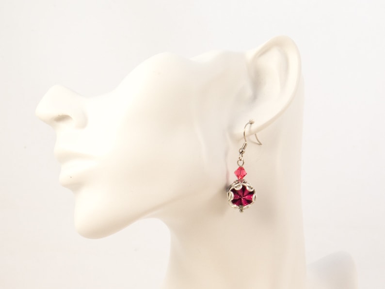 Upcycling earrings made of pink coffee capsules, type Tanim image 5