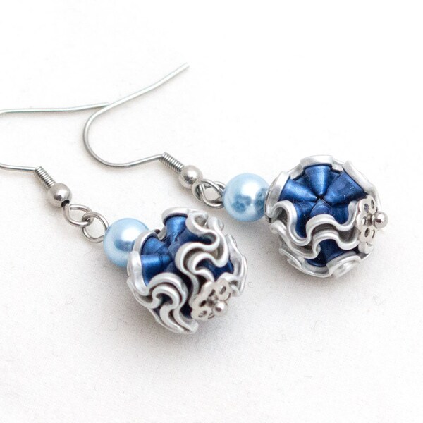 Upcycled earrings made from coffee capsules in blue, variety Vivalto