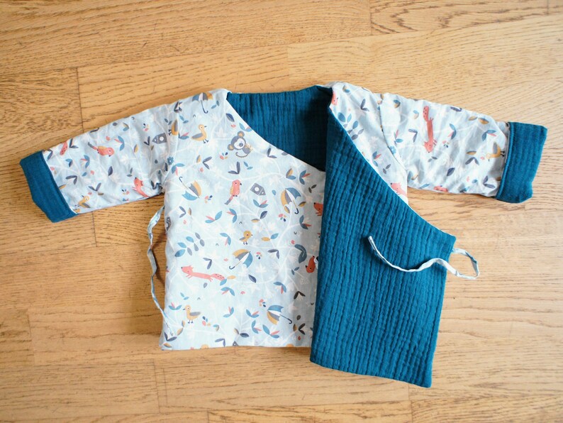 Baby reversible kimono heart masking jacket