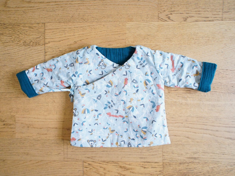Baby reversible kimono heart masking jacket