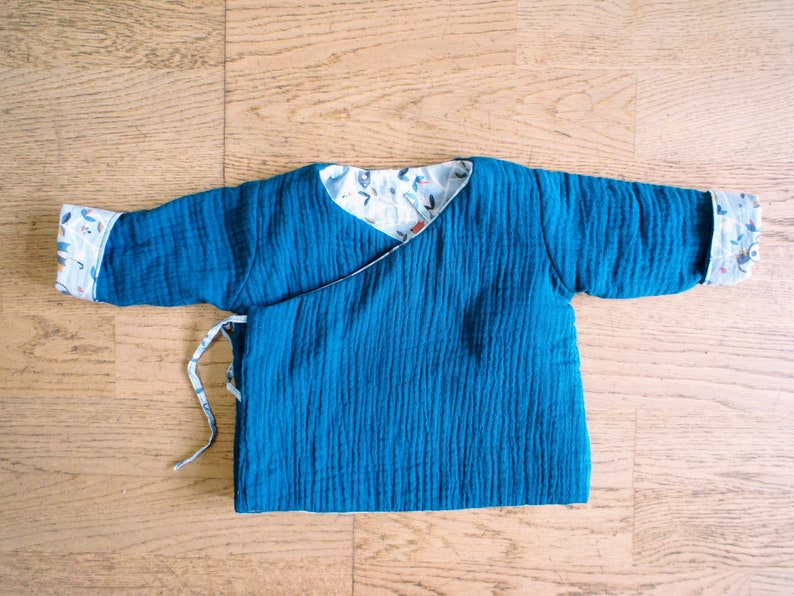 Baby reversible kimono heart masking jacket