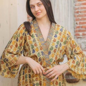 100% reine Seide Goldener Luxus Kimono Robe, Midi-Länge Seide Nachthemd, 3/4 Ärmel Damen Robe Seide Nachtwäsche Kleid Geschenk für sie PS MKMO2012