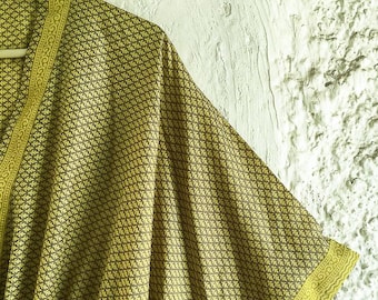 Vintage Sari Kaftan / Pure Silk Long Green Maxi Dress KFN3267