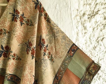 ヴィンテージシルクショートカフタン／アップサイクルボヘミアンベージュチュニックトップ／リゾートウェア KFNS1165