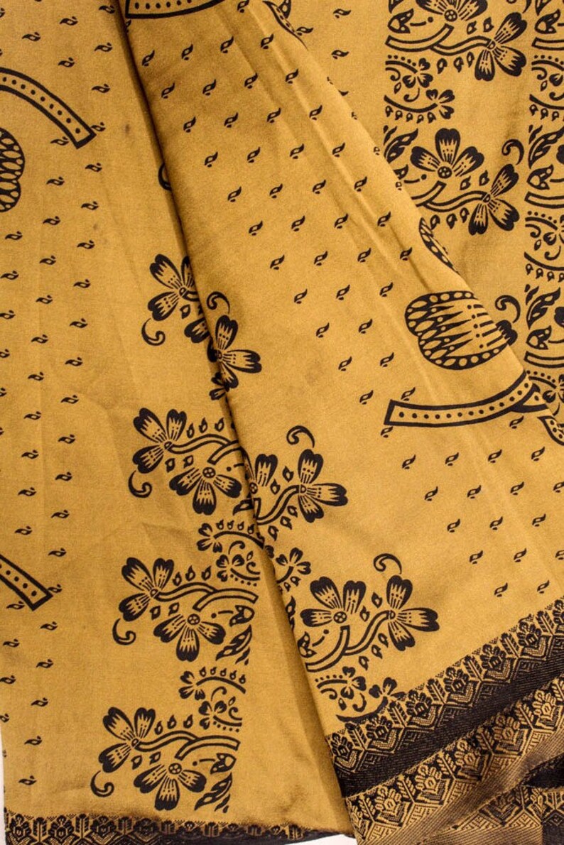 Vintage Indian Saree Cotton Sari India Ethnic Fabric Antique Textile Handloom Dress Wrap Sarong Material Used Recycled Brown Green PCS2092