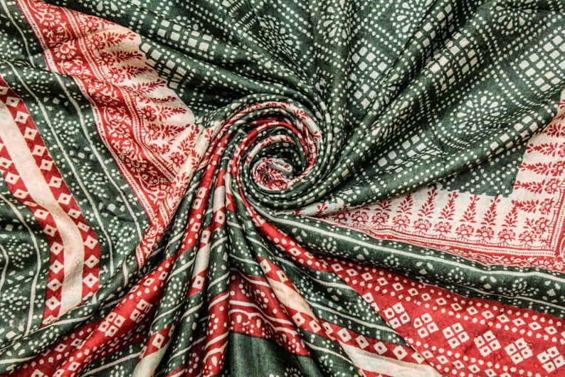 Vintage Indian Pure Silk Saree Wrap Sarong Printed Sari Ethnic Traditional Textile Recycle Fabric Recycle Clothing Dress Material PSS11547
