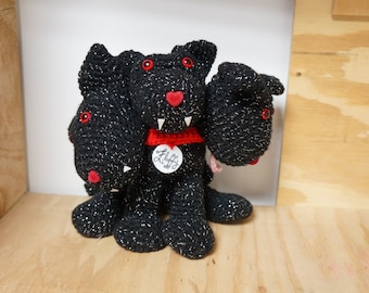 Padrão de crochê em PDF Fluffy the Three Headed Dog Ceberus