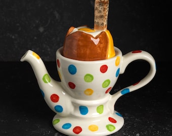 The Dippy Egg full size teapot