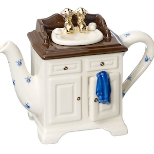 The 'Washbasin' Teapot