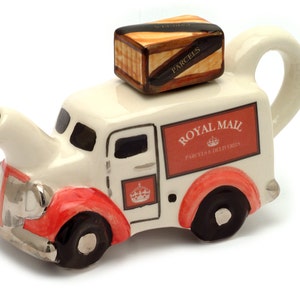 The &#39;Delivery Van&#39; one-cup Teapot