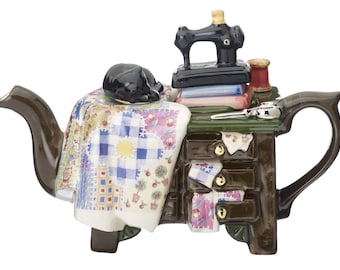 The 'Quiltmaker' full size Teapot