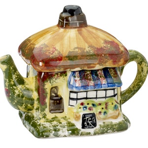 The 'Teashop' full size Teapot