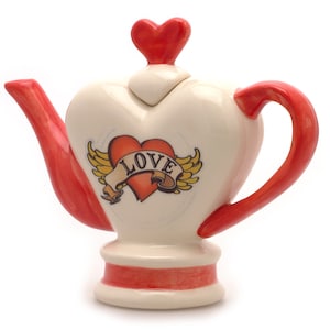 The &#39;Love&#39; full size Teapot
