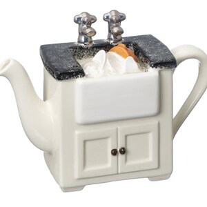 The 'Belfast sink ' Full Size Teapot