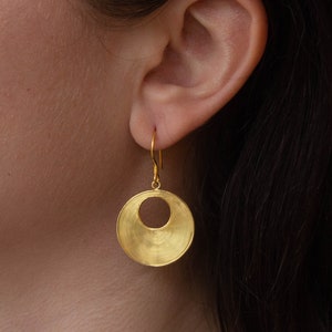 Gold Drop Earrings, Round Earrings, Wirework Earrings, Gold Vermeil, Circle Earrings