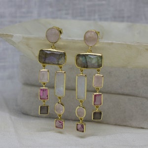 Edelstein Kronleuchter Ohrringe, Gold Statement Tropfenohrringe, Hochzeit Ohrringe, Rosenquarz, Labradorit, Mondstein