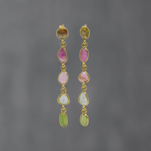 Boucles d'oreilles tourmaline, or et tourmaline, boucles d'oreilles avec pierre de naissance d'octobre, boucles d'oreilles avec pierres précieuses, labradorite broyée, or vermeil