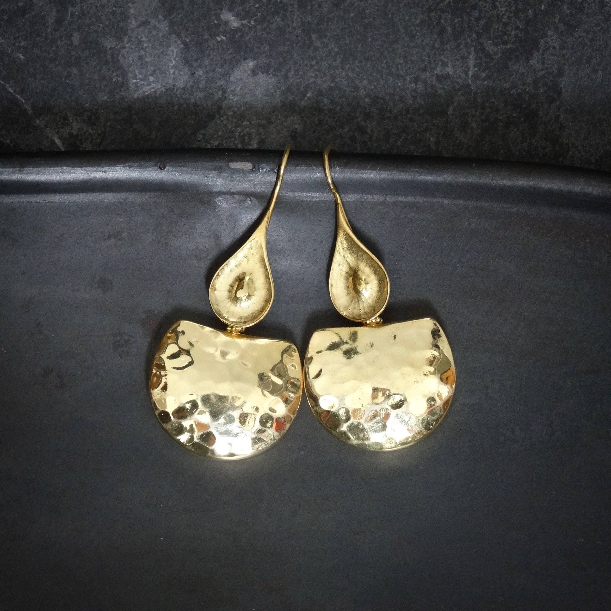 14k Yellow Gold Hammered Texture Disc Drop Earrings Medium-rx14306 –  Delphimetals