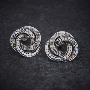 Silver Studs, Silver Earrings, Infinity Earrings, Round Studs, Circle Earrings, Sterling Silver, 925