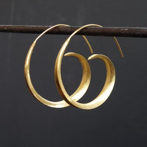 Gold Hoop Earrings, Gold Hoops, Swirl Hoop Earrings, Modern Earrings, Gold Vermeil