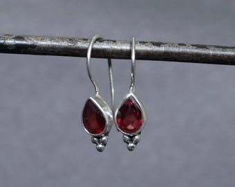 Garnet Earrings, Garnet Drops, January Birthstone, Garnet and Silver, Birthstone Earrings, Teardrop Earrings, Sterling Silver Earrings, 925