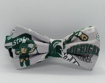 Michigan State Spartans Inspired Football Dog Bow & Optional Football or Crystal Center Dog Collar Bow Dog Hair Bow