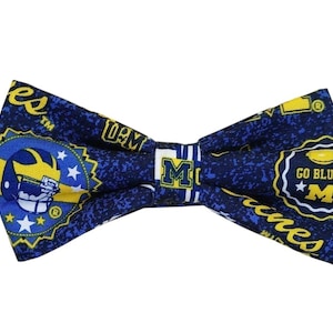 Michigan Wolverines cotton fabric neck adjustable bow tie