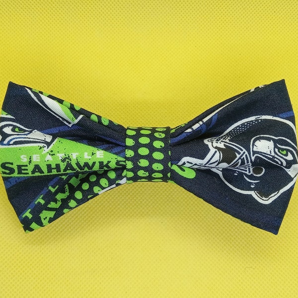 Seattle Seahawks neck adjustable bow tie