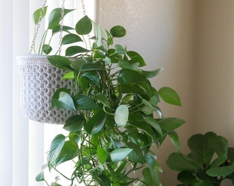 Viori Hanging Basket- Digital Crochet Pattern- PDF File Format