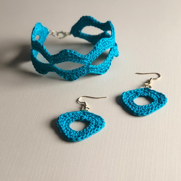 Adah Bracelet and Earring set- Digital Crochet Pattern- PDF File Format