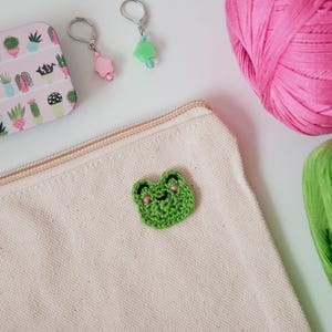 Flin the Froggy Patch-  Digital Crochet Pattern, PDF File Format