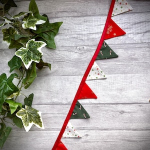 1.25m Mini Christmas bunting, festive bunting, Candy Cane Christmas bunting, kids Christmas decorations, red gold christmas, Xmas garland