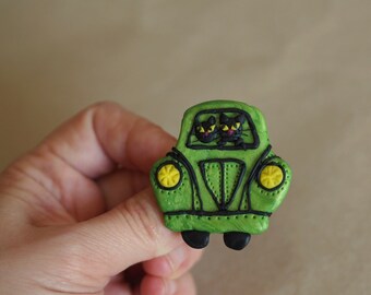 Volkswagen Pin Clay Brooch, Funny Brooch Beetle, On the Road Brooch, Green Car Accessories, Black Cat Brooch Green Pins, New Driver Ornament