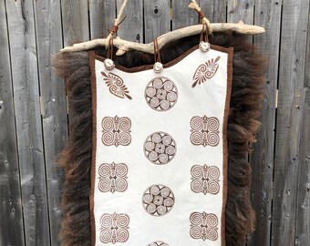 Skinnfell Wall Hanging