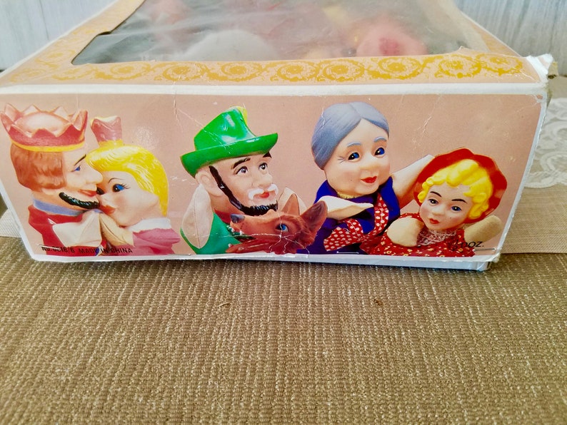Vintage Worlds Famous Fairy Tale Puppet Show Puppets Red Riding Hood Story puppets Wolf Grandma Woodsman set In Original Box