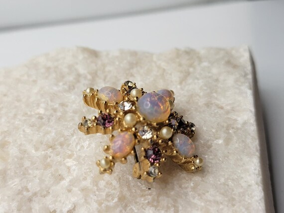 Vintage Brooch Faux Opal and Rhinestones Vintage,… - image 3