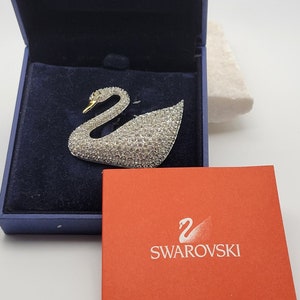 Vintage SWAROVSKI Pave Crystal SWAN Brooche, Swan Logo image 10