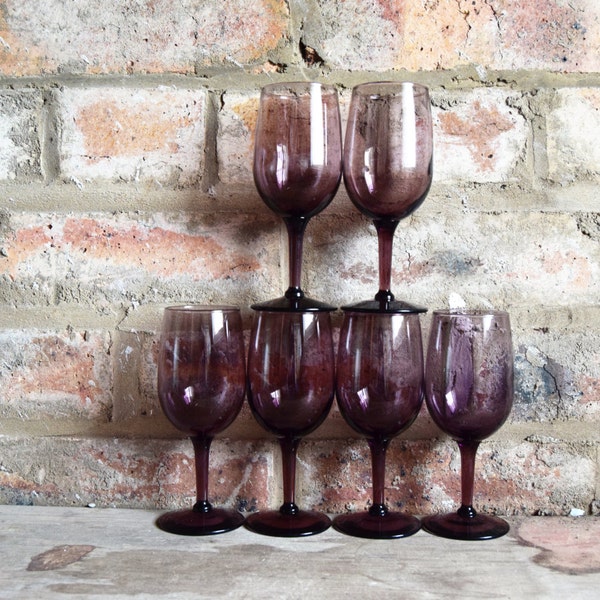 1970s vintage purple wine glasses • retro wine goblets • amethyst purple toasting glasses • retro tiki barware • vintage wedding glasses