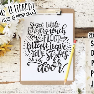 Da kleine Finger unseren Boden berühren, schneiden Sie Ihre Schuhe SVG Datei, Hand beschriftete Eingang SVG, Mudroom geschnitten Datei, Schuhe aus SVG, printable