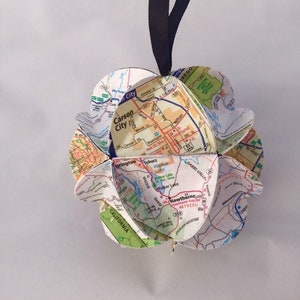 Nevada Ornament, Nevada Geschenk, Nevada Souvenir, Karte Ornament, Reiseagent Geschenk, Geschenk für Reisende, Entdecker Ornament, Weihnachtsdekoration