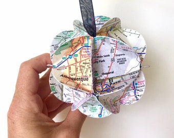 New Mexico Ornament, Southwest map ornament, Travel Agent Gifts, Wanderlust, New Mexico gift, Christmas Ornament, Gift for travelers