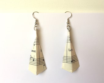 Sheet Music Earrings, Piano Teacher Gift, Gift for Musician, Choir Teacher Gift, Singers, Songwriter Gift Ideas, Music Lover, Music Teacher