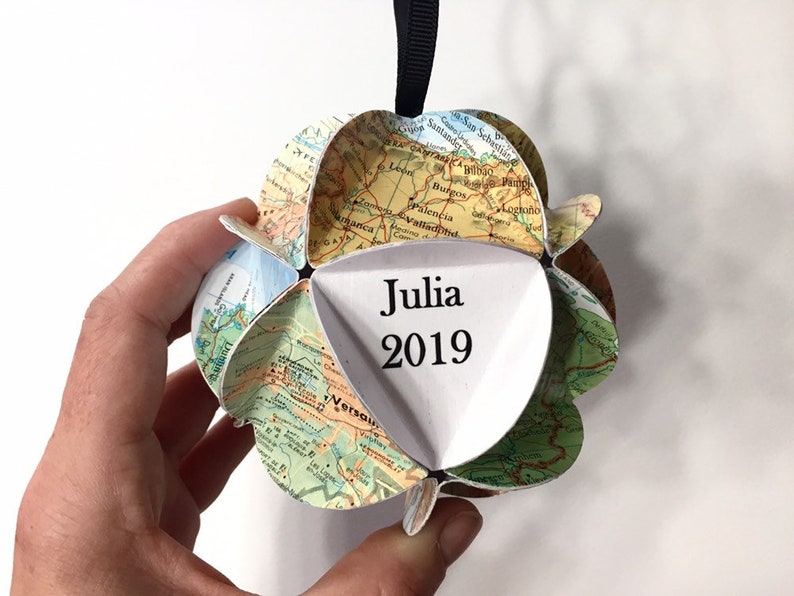 Europe Ornament, European map ornament, Gift for Travelers, Wanderlust gifts, Vacation souvenir, Europe gifts, Europe souvenir, Travel gift image 6