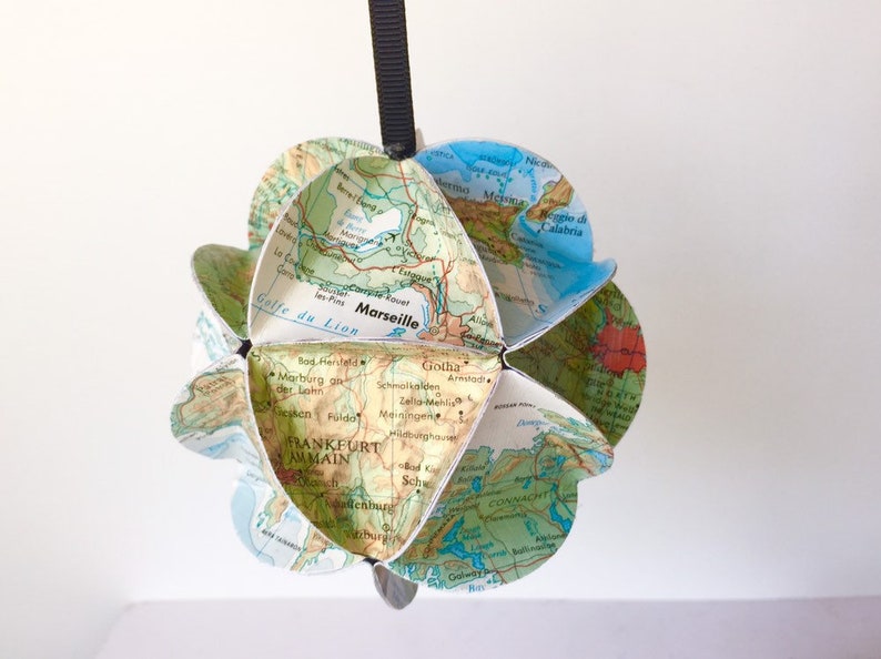 Europe Ornament, European map ornament, Gift for Travelers, Wanderlust gifts, Vacation souvenir, Europe gifts, Europe souvenir, Travel gift image 1